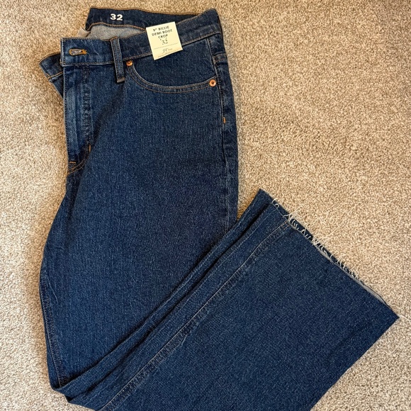 J. Crew 9" Billie Demi Boot Crop Jeans 32 - Picture 2 of 5